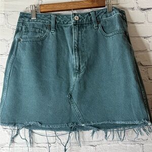 Abercrombie and Fitch Denim Frayed Hem Skirt size 30/10